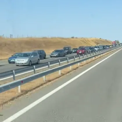 След двете катастрофи които парализираха автомагистрала Тракия днес движението е
