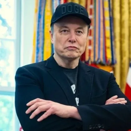 Илон Мъск който предизвика скандала с твърдението че досиетата на