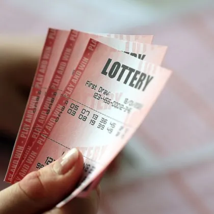 Американец случайно помогнал на жена си да спечели джакпот от