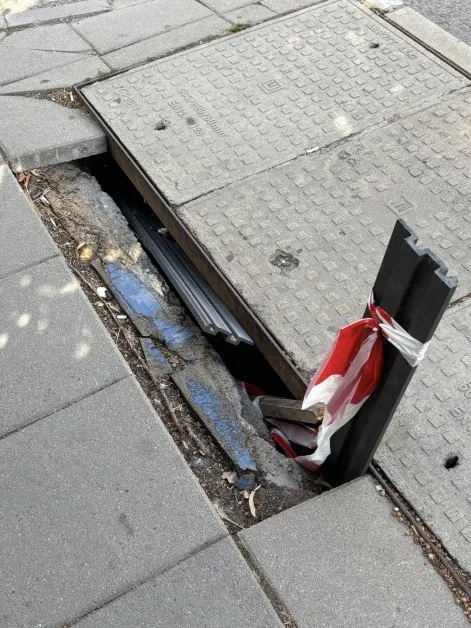 Столичанка: Човек може да хлътне и да си счупи крака СНИМКИ