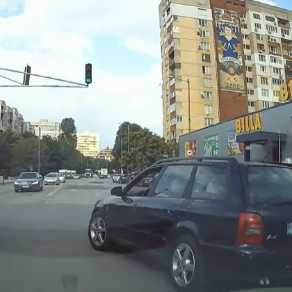 Поредна рискова маневра в столицата застраши сигурността на пътя Инцидентът