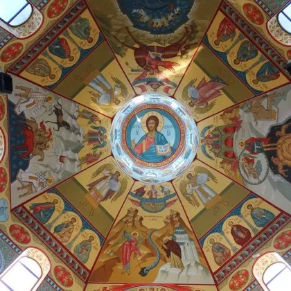 Двойка се венча в храма Света Троица в Петропавловск Камчатски по време