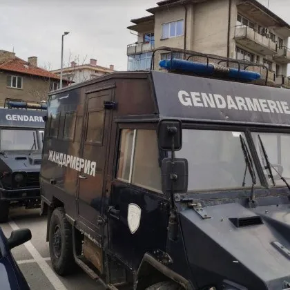 Служители на Зоналното жандармерийско управление ЗЖУ – София вчера вечерта