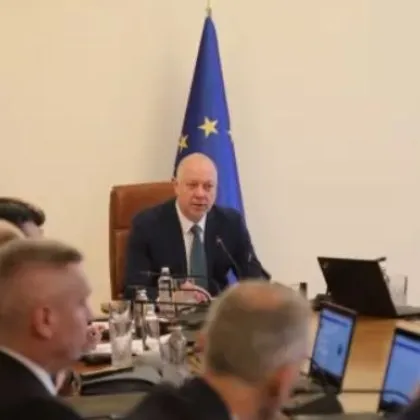 Юлия Ликоманова Мутафчиева е новата областна управителка на Велико Търново Това