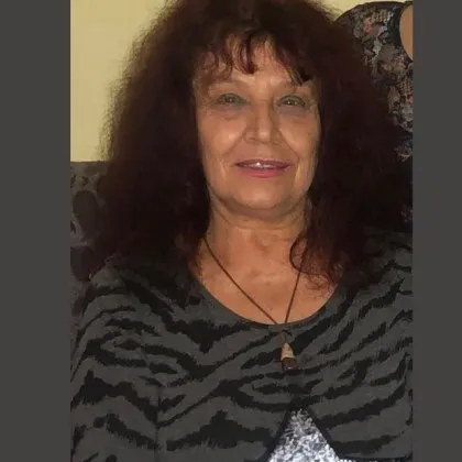 Близки и приятели издирват жена от Плевен която е в