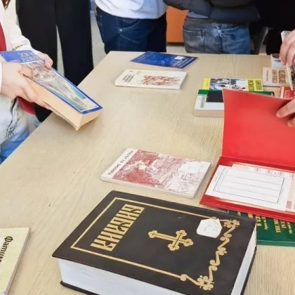 Приеха въвеждането на предмета „Добродетели и религии” в училище