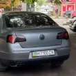 Родител с дете на тротоара, а срещу тях - кола: Абсурд пред детска ясла във Варна ВИДЕО