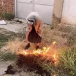 Обвиниха възрастна жена в умишлен палеж в Ихтиман ВИДЕО