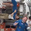 Капсулата на SpaceX се скачи с МКС