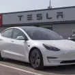 Осъдиха Tesla млн. долара за катастрофа с автопилот