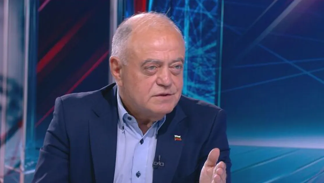 Атанасов: Важно е следващият президент да бъде антипод на Румен Радев