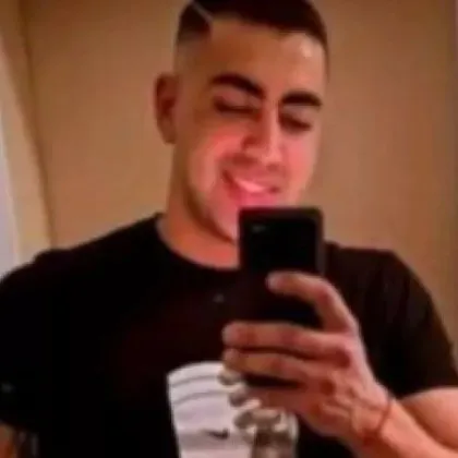 Полицията в Пловдив издирва 26 годишния Андрей Андреев който е в