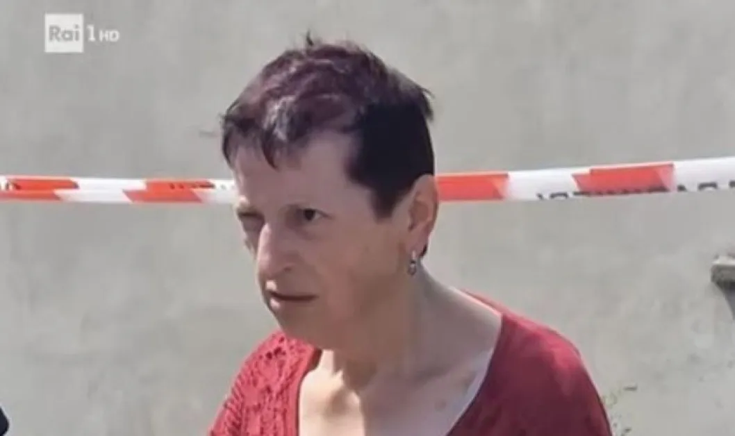 Ужасяващи подробности за смъртта на мъжа, убит от майка си и съпругата си