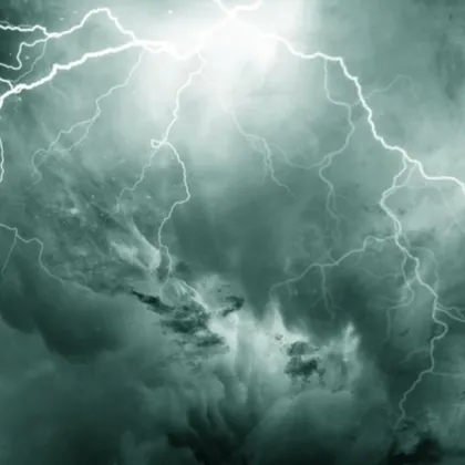 Футболен мач в сръбския град Лозница едва не завърши с