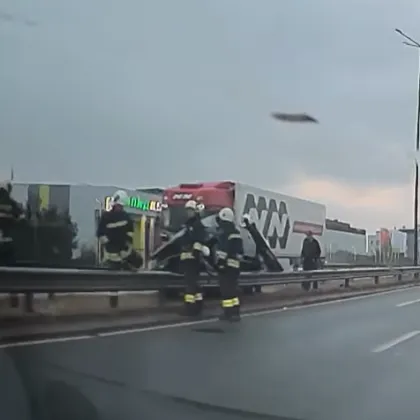 Катастрофа стана рана тази сутрин в София Лек автомобил се