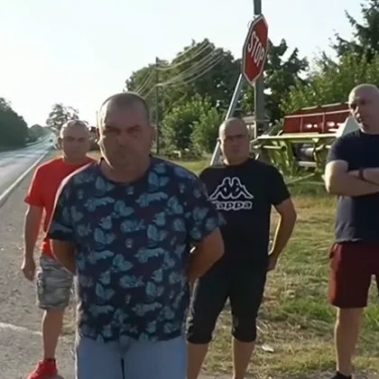 Тема по сигнал от Спешна помощ в Кубрат Шофьори на