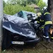 БМВ се разби в Перник! Пристигнаха пожарникари СНИМКА