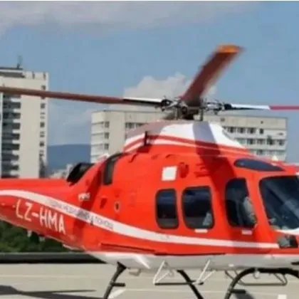 В рамките на бърза и координирана спасителна акция медицински хеликоптер