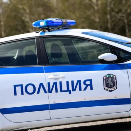 Опит за грабеж на 100 000 лева пред банка в София
