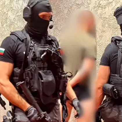 12 души са задържани при акцията на ГДБОП във Велико Търново