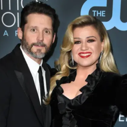 Бившият съпруг на Кели Кларксън Брандън Блаксток е починал на