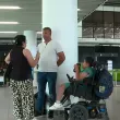 Родителите на сваленото от полет дете с инвалидна количка: В Тулуза и Малта нямаше проблем