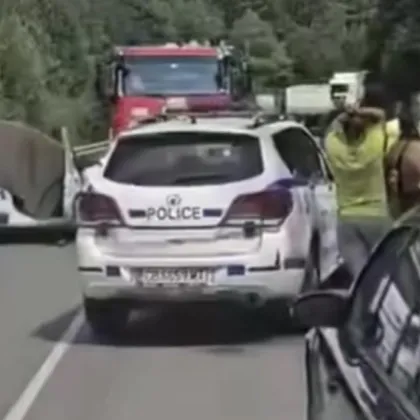 52 годишият благоевградчанин Борислав Бързачки е загиналият в тежката катастрофа в