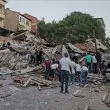 Силни вторични земетресения и срутени сгради ВИДЕА