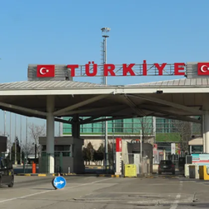 Екипи на Службата за митническа охрана нелегален трафик и разузнаване