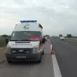 Камион се вряза в скат и се преобърна, има жертва