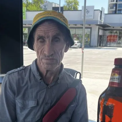 Историята на един пенсионер спечели вниманието на потребителите на Facebook