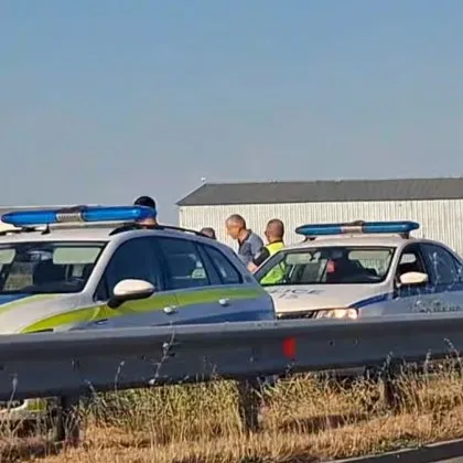 Шофьор помете мотопед, има жертва