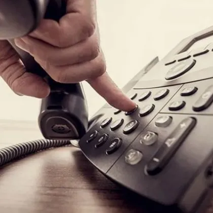 Полицията в Гърция арестува участник в българска група за телефонни