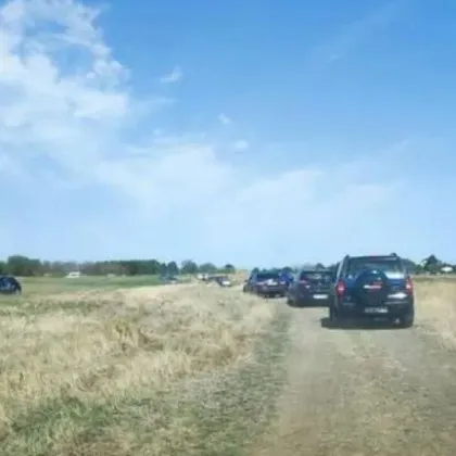 Шофьор е загинал при челния сблъсък между два автомобила на