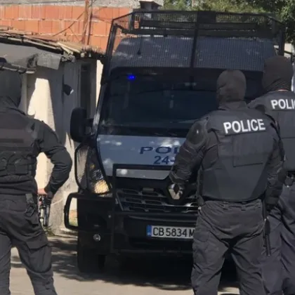 СДВР провежда специализирана полицейска операция в ромските махали Проверяват шофьори и