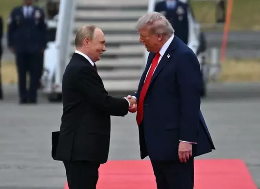 Спекулации за двойник на Путин по време на срещата с Тръмп