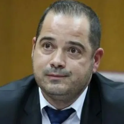 На практика президентът Радев е превърнал НСО във финансирана от