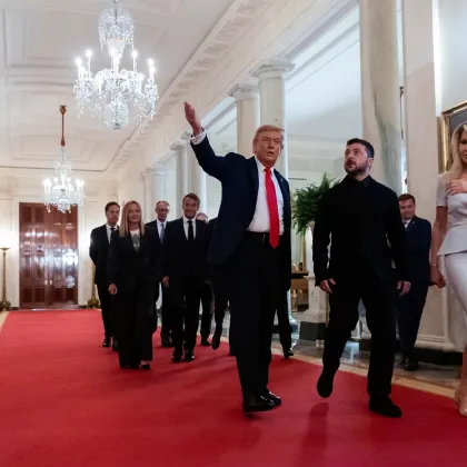 Белият дом планира евентуална тристранна среща между президентите на САЩ