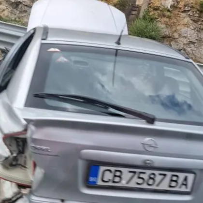 Катастрофа е станала днес на автомагистрала Струма в района на