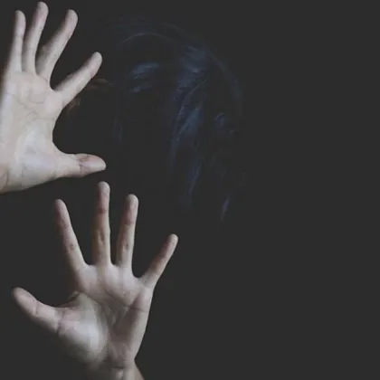 Момиче е било ударено на автобусна спирка във Варна съобщи майката