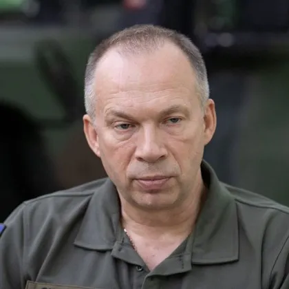 Руски лекари спасили живота на бащата на главнокомандващия на ВС на Украйна Сирски
