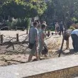Клон се стовари върху дете в центъра на Бургас