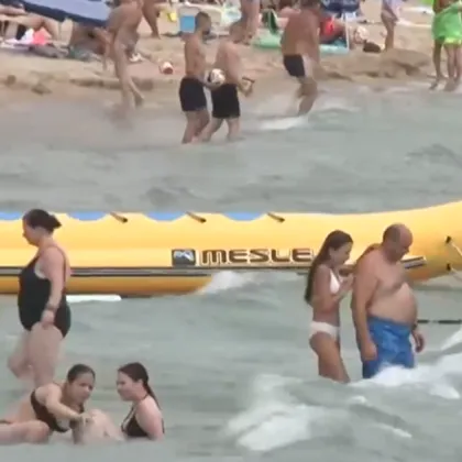 16 годишното момче пострадало в Слънчев бряг е пуснато на водния атракцион без