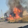 ТИР се запали на входа на Пазарджик СНИМКА