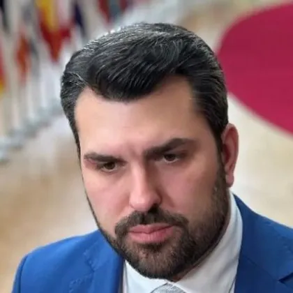 Министърът на външните работи Георг Георгиев поздрави украинците по случай