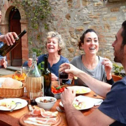 Теа Дънкан Прандо живее в Милано със съпруга си и