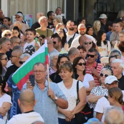 Колко още празни туби трябва да хвърлят плевенчани за да