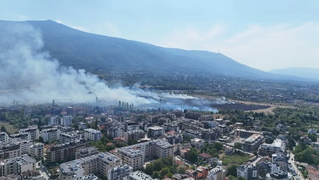 Прокуратурата: Вчерашният пожар в София бил умишлено запален от 18-годишен