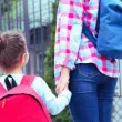 Кодексът на труда: Родители с малки деца имат право на по-кратък работен ден