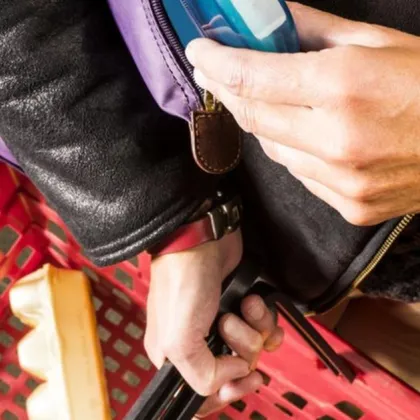 Самоличността на велинградчанин извършвал системно кражби от местен хипермаркет е